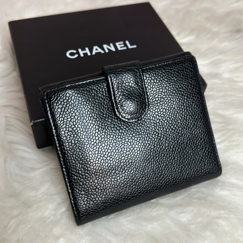 💯Authentic Chanel Caviar Short Wallet🍀 - Picture 15 of 15